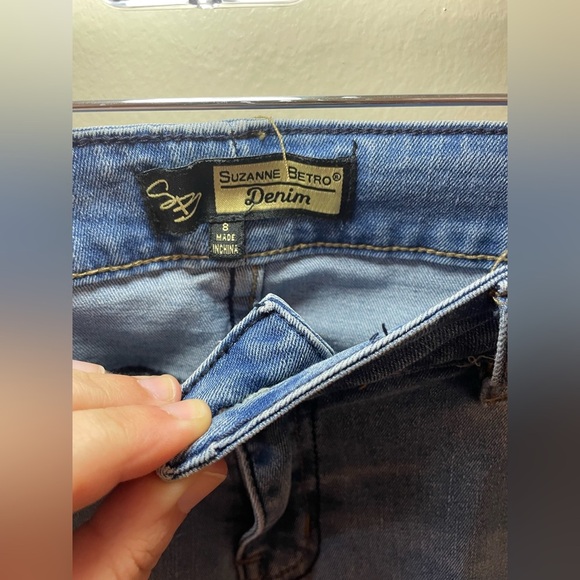 ✨2 for $6 Suzanne Betro Cute Denim Jeans Size 8 #A1 - Picture 9 of 10